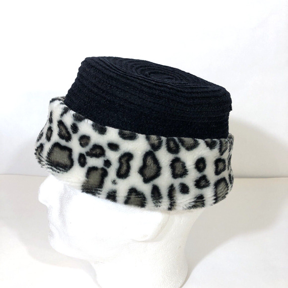 Black Cloche Hat with Faux Fur Brim One Size Velvet Sewn Vintage Gray White - Picture 6 of 9